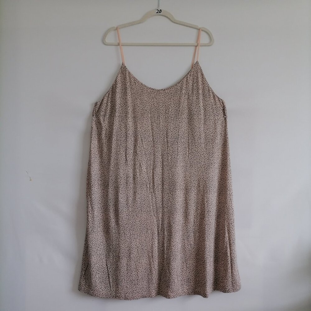 H&M Womens Light Pink and Black Leaf Print Scoop Neck Short Slip Dress Size XL